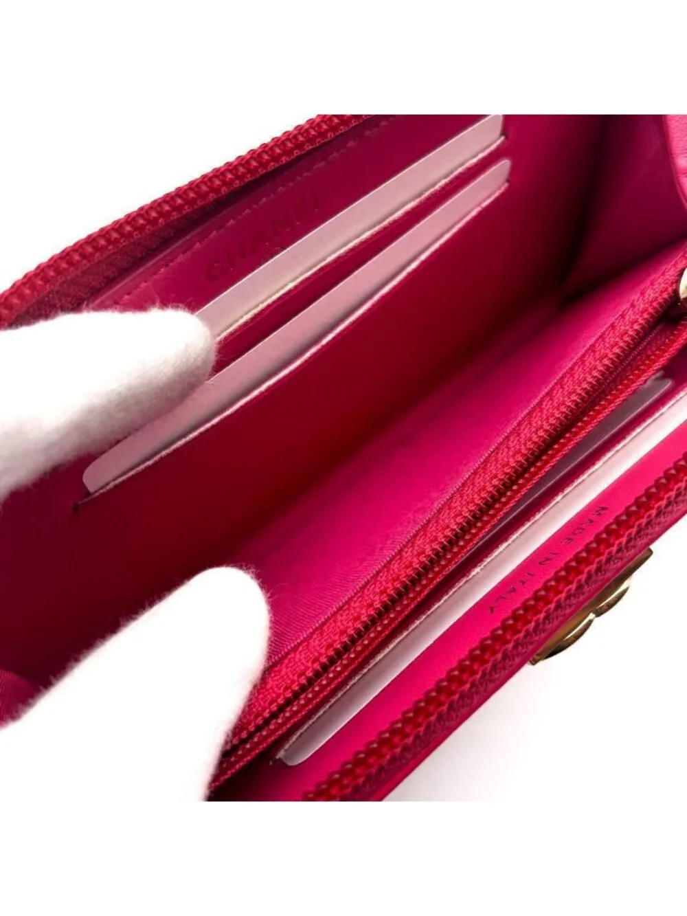 Chanel Wallet Boy Round
